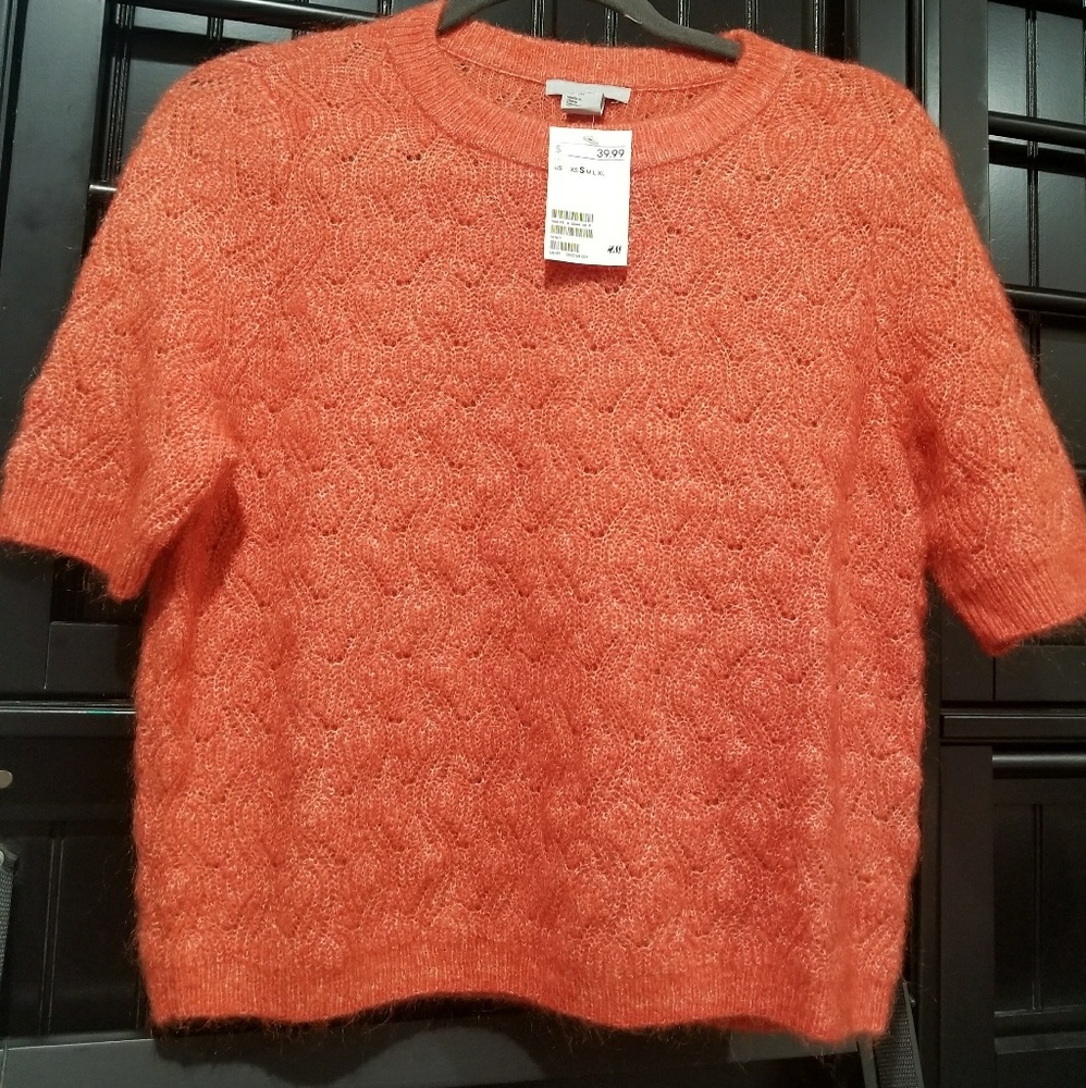 NEW H & M Knit Top